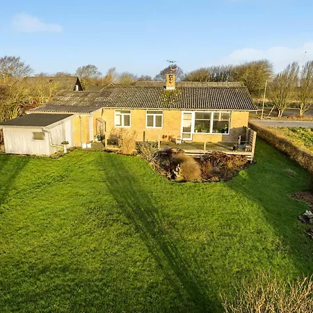 Σπίτι διακοπών 2 Bedroom In Roslev